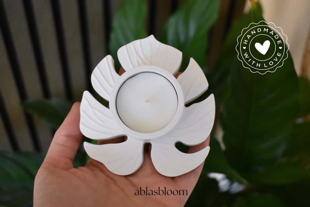 Monstera Design - Teelichthalter - Elegant Interior aus Raysin - Handarbeit